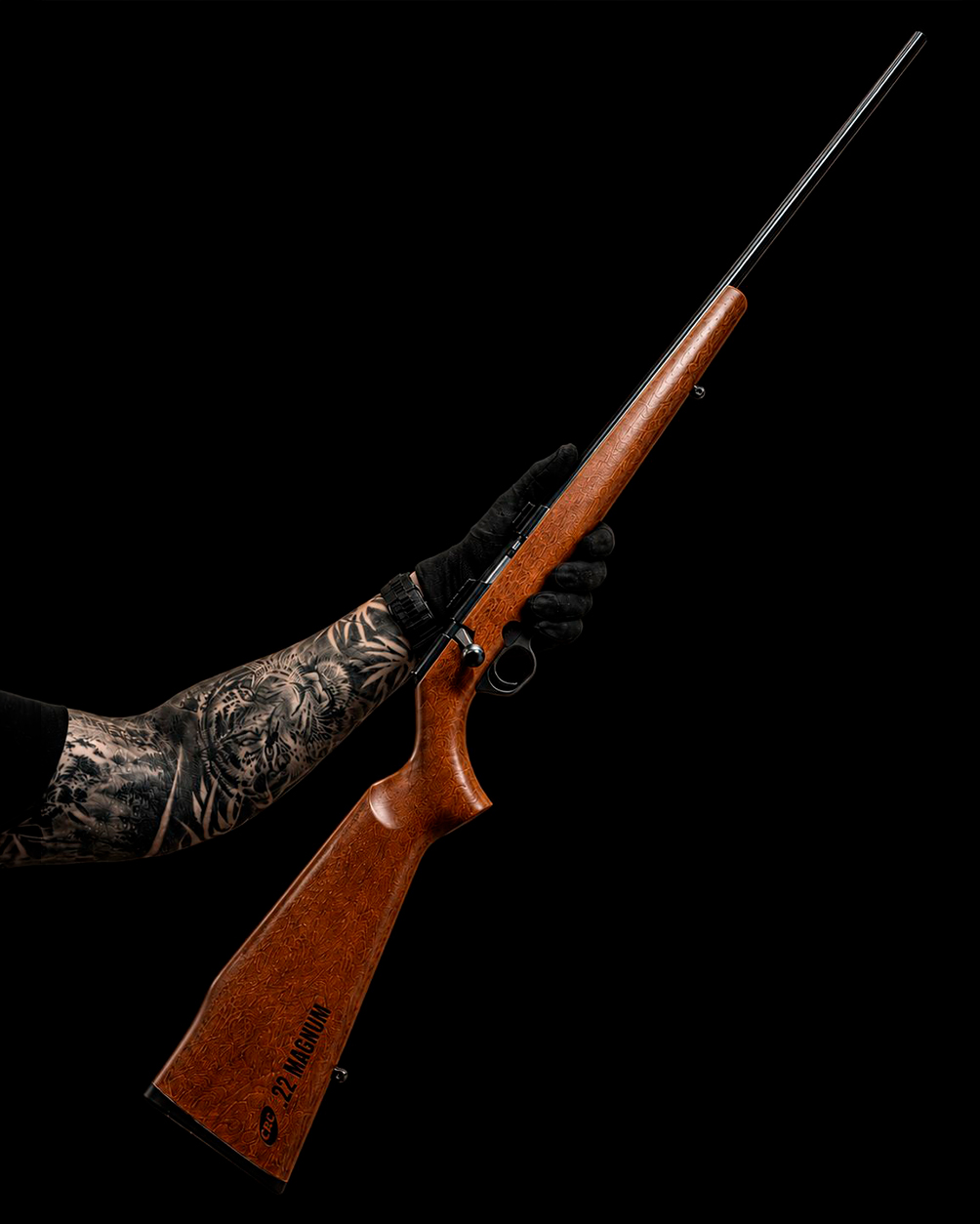 P-CINZA Rifle CBC 8122M 22WMR 21" Oxidado Madeira MI
