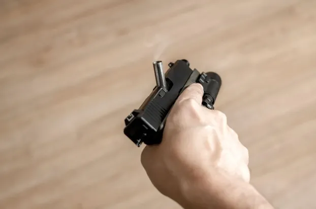 Punho fraco, pistola glock