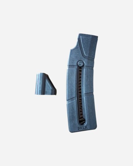 Extensor de magazine 25 tiros para 7022, peça principal ao lado de adaptador menor, textura canelada e marcação 3RLA